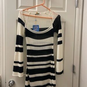 VRG GRL work of art crochet black and white maxi knit dress // size 8